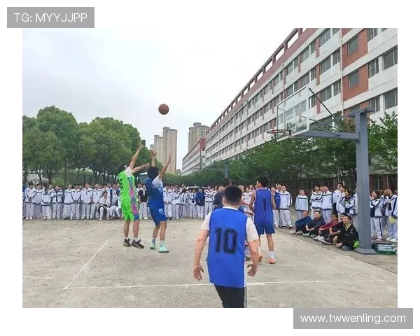 广西宾阳打篮球联赛的人（宾阳县篮球队员）sports